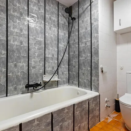 Terraza Luminosa, Centrico, A 10 Min De La Playa *